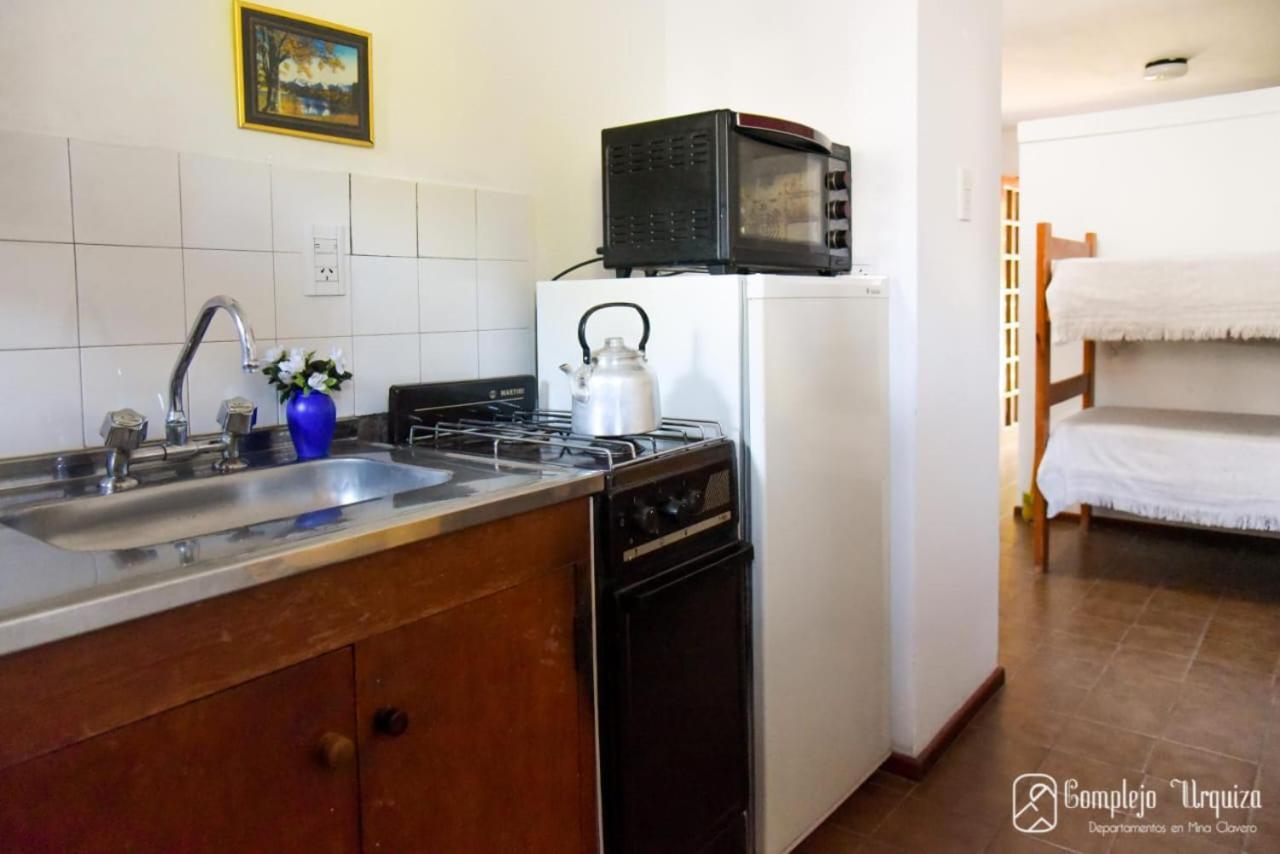 Complejo Urquiza Departamentos Apartment Mina Clavero Exterior photo