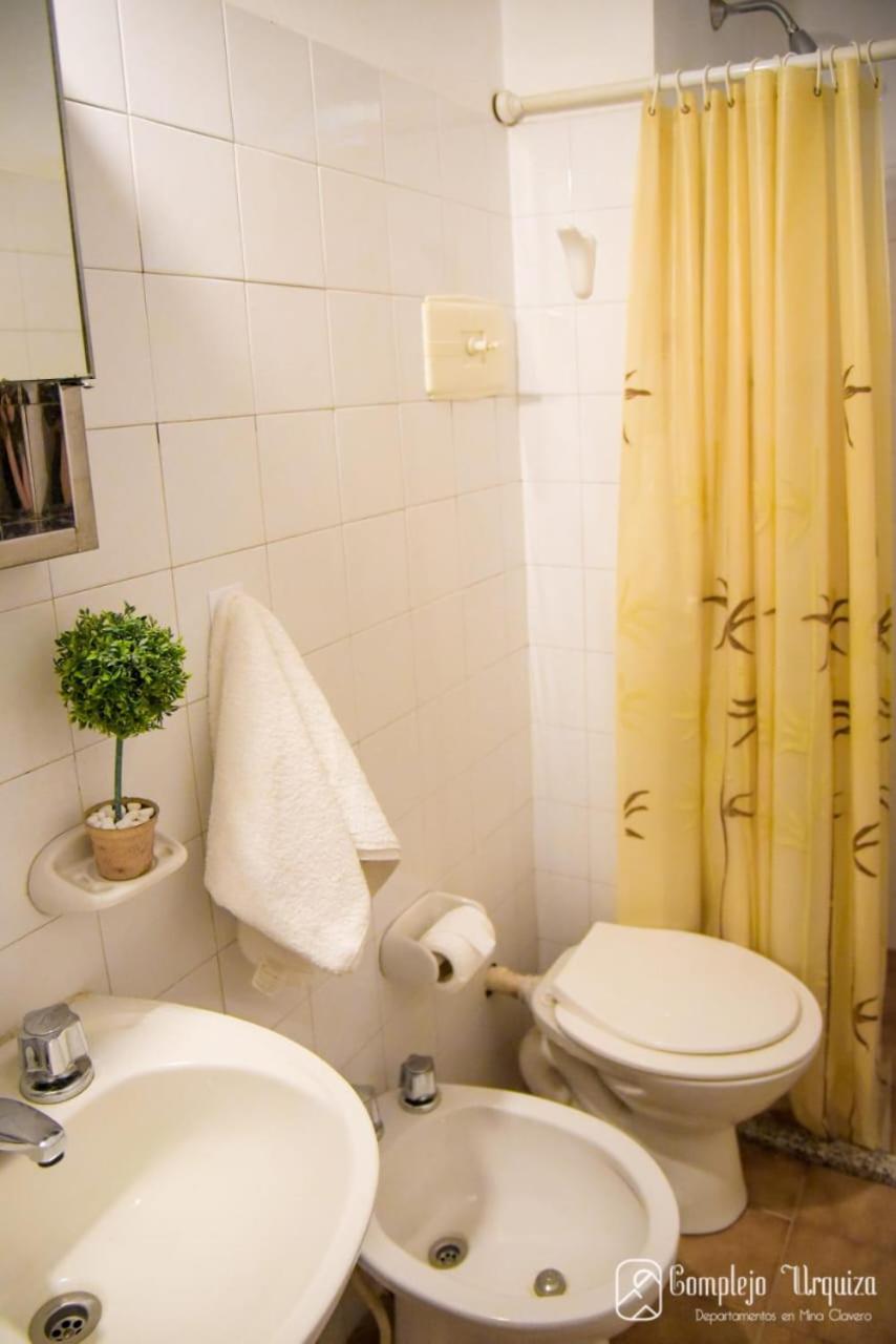Complejo Urquiza Departamentos Apartment Mina Clavero Exterior photo