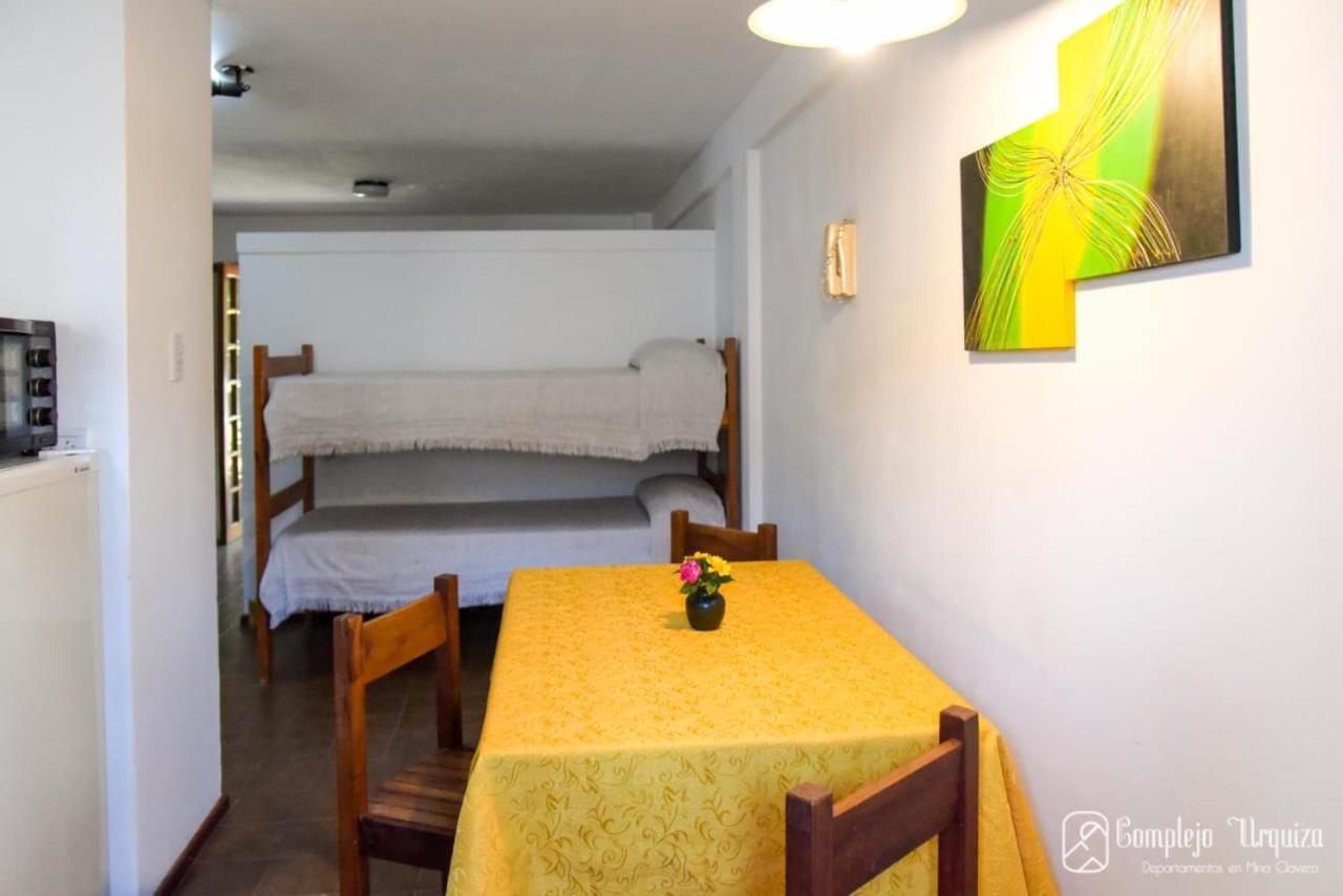 Complejo Urquiza Departamentos Apartment Mina Clavero Exterior photo