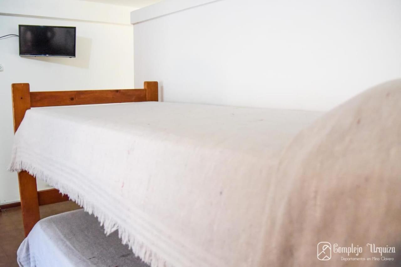 Complejo Urquiza Departamentos Apartment Mina Clavero Exterior photo